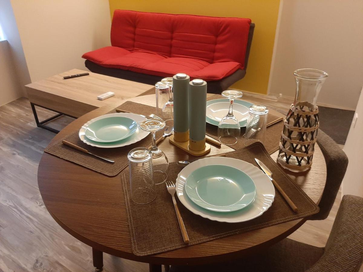 3 Apt T2 Cosy De 40 A 50 M2 Ideal Pour Un Deplacement Pro " Les Iris " บูร์ก-แซ็ง-ต็องเดอ็อล ภายนอก รูปภาพ