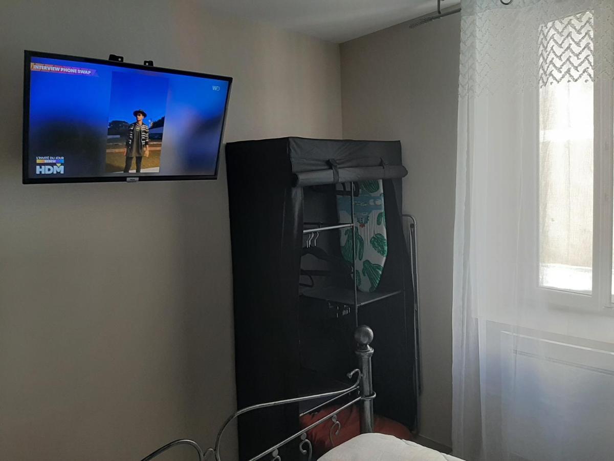 3 Apt T2 Cosy De 40 A 50 M2 Ideal Pour Un Deplacement Pro " Les Iris " บูร์ก-แซ็ง-ต็องเดอ็อล ภายนอก รูปภาพ